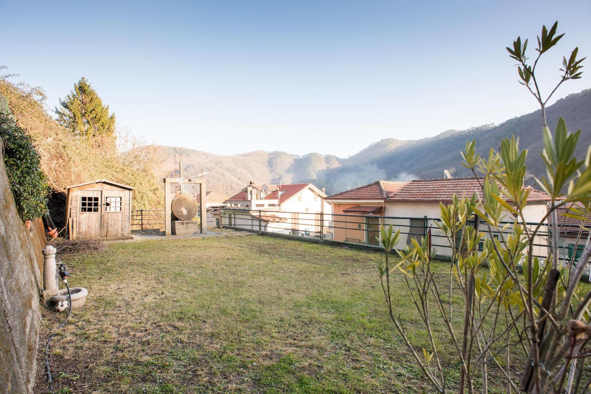 Ostello Tramonti Biassa Exterior photo