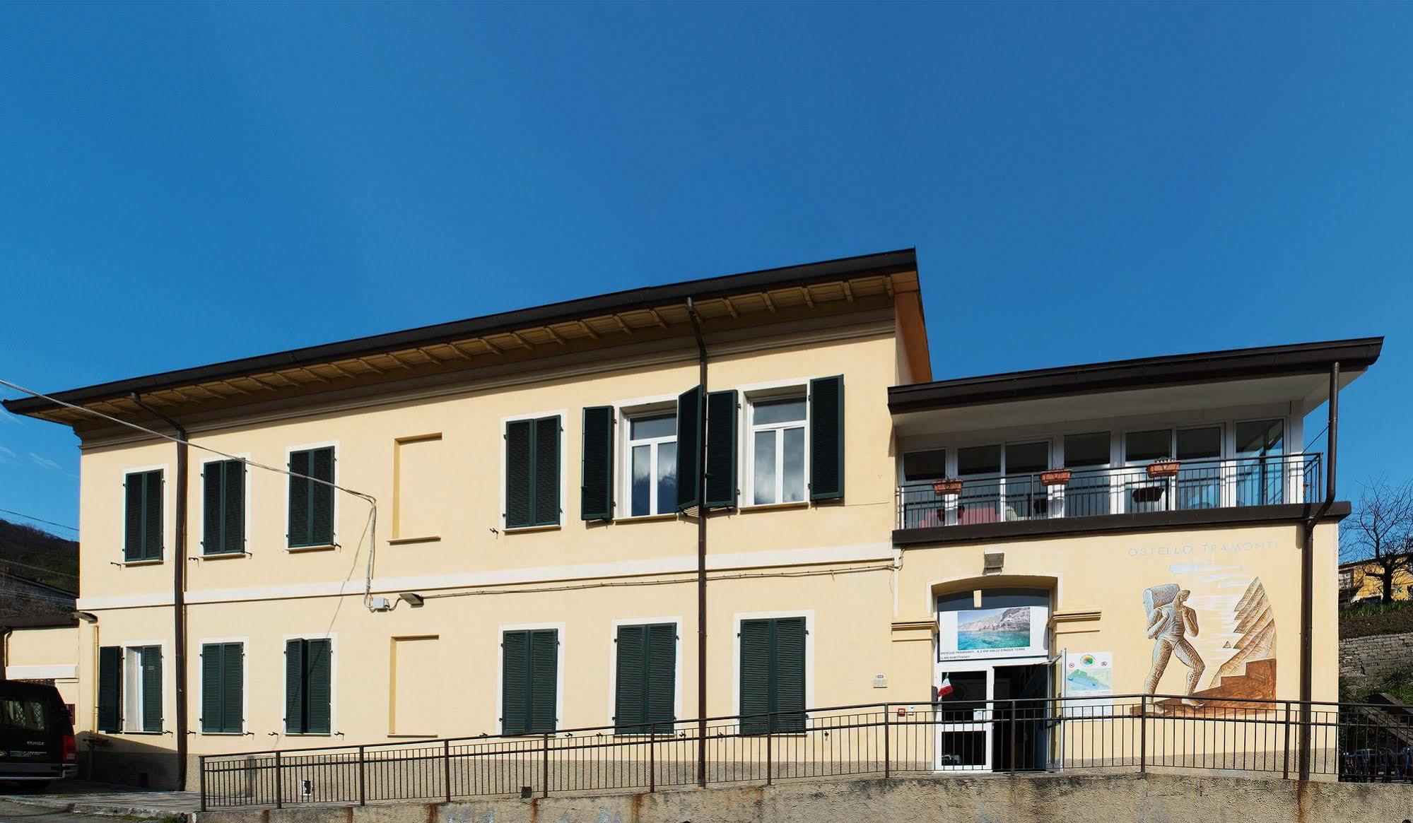Ostello Tramonti Biassa Exterior photo